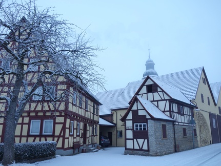 Altes Rathaus unterm Schnee