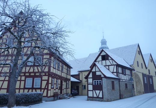 Altes Rathaus unterm Schnee